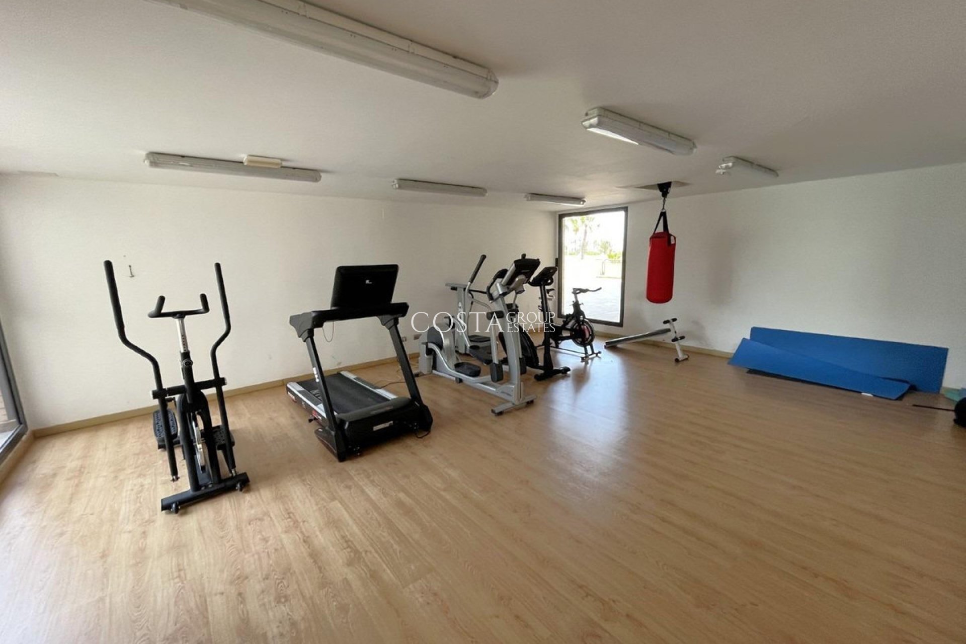 Resale - Apartments -
Alicante - Alicante Centro