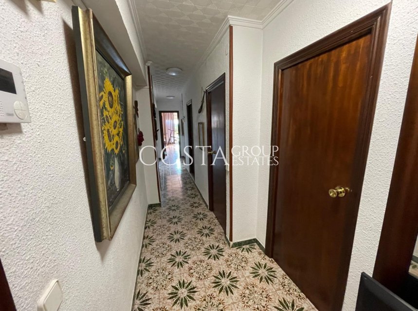 Resale - Apartments -
Alicante - Alicante Centro