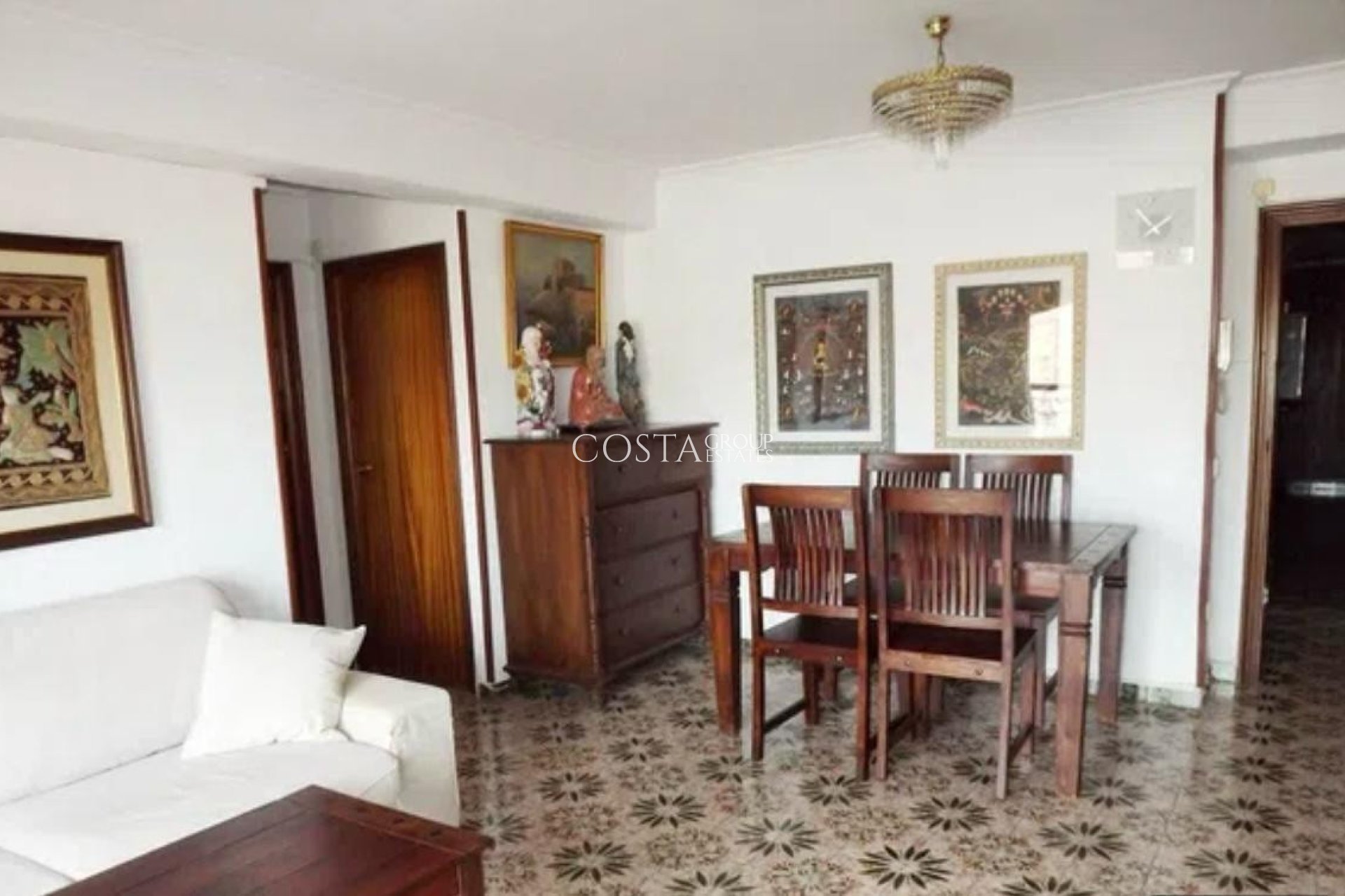 Resale - Apartments -
Alicante - Alicante Centro