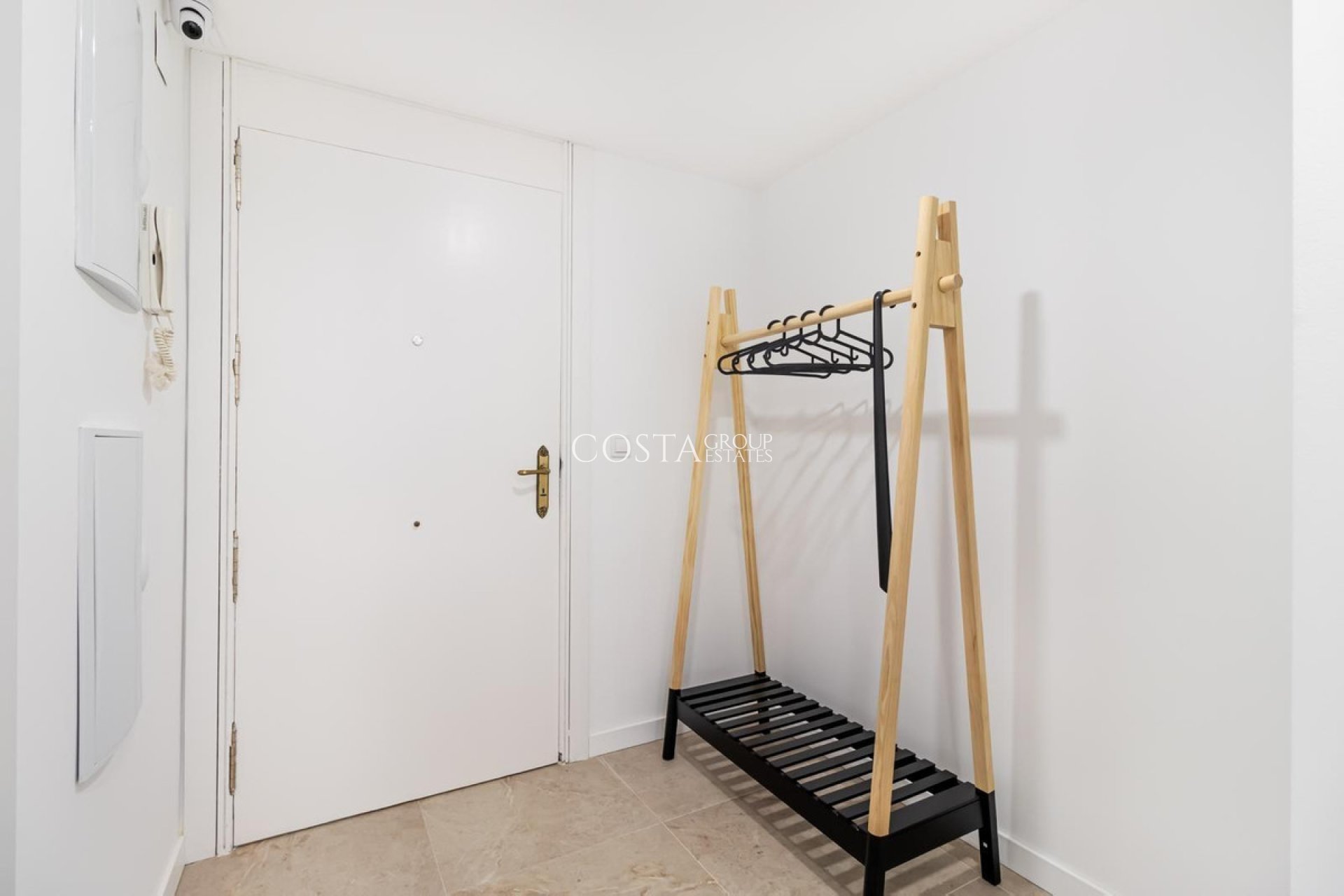 Resale - Apartments -
Alicante - Alicante Centro