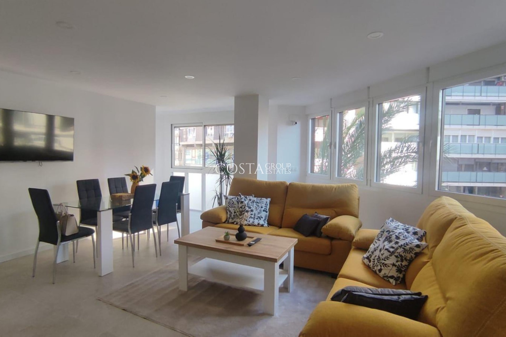 Resale - Apartments -
Alicante - Alicante Centro