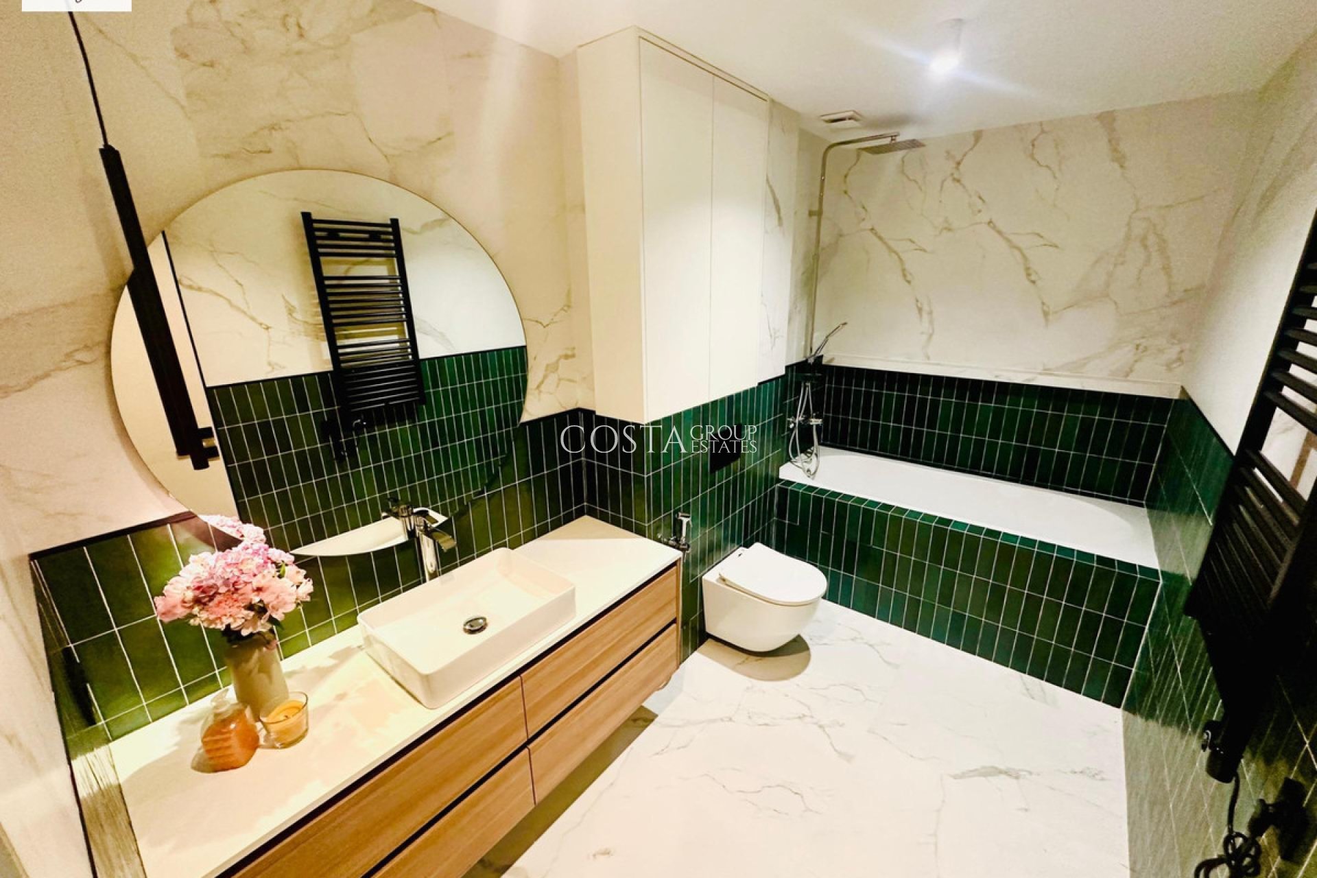 Resale - Apartments -
Alicante - Alicante Centro