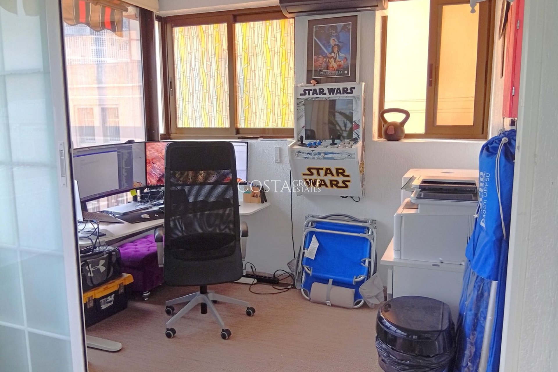 Resale - Apartments -
Alicante - Alicante Centro