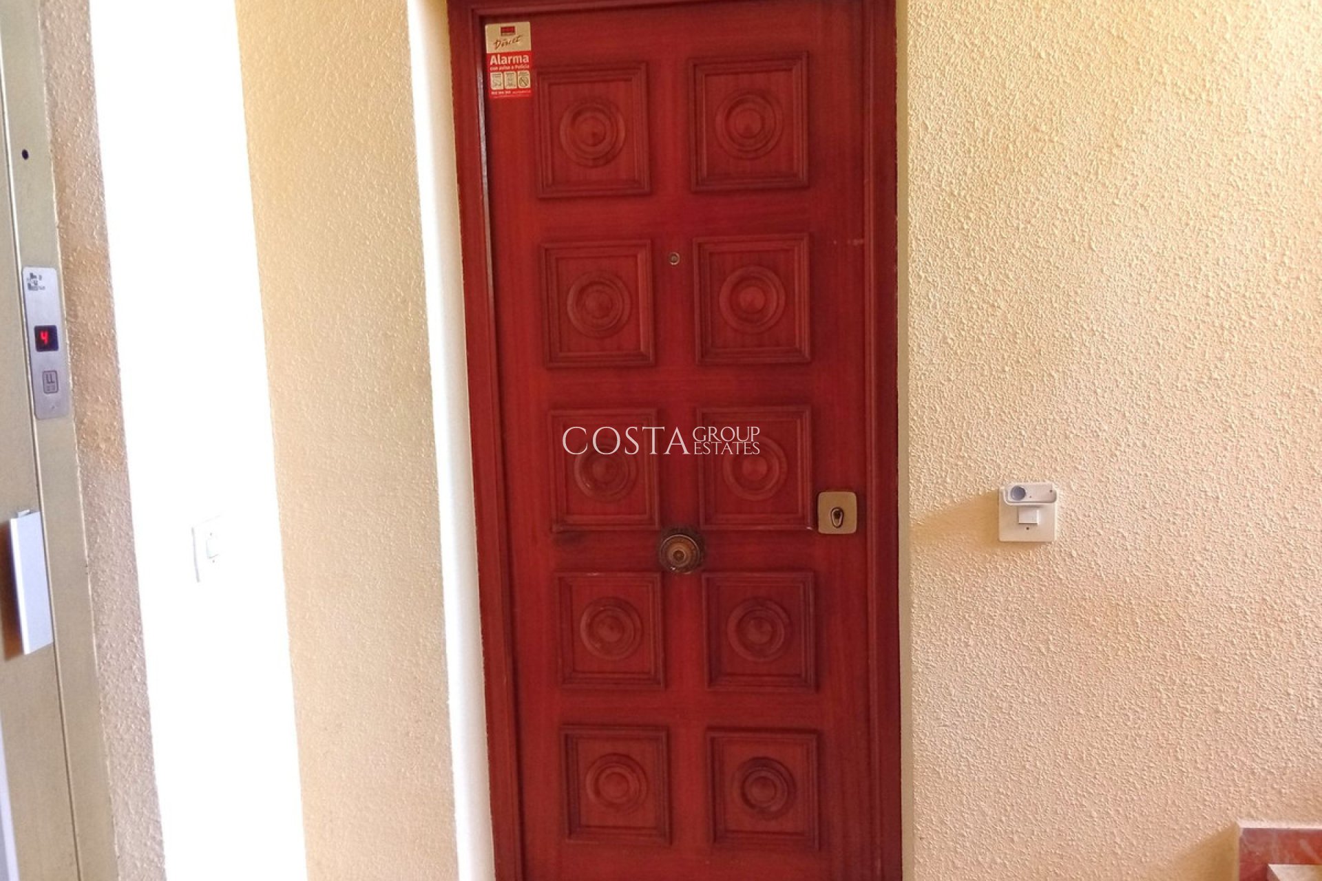 Resale - Apartments -
Alicante - Alicante Centro