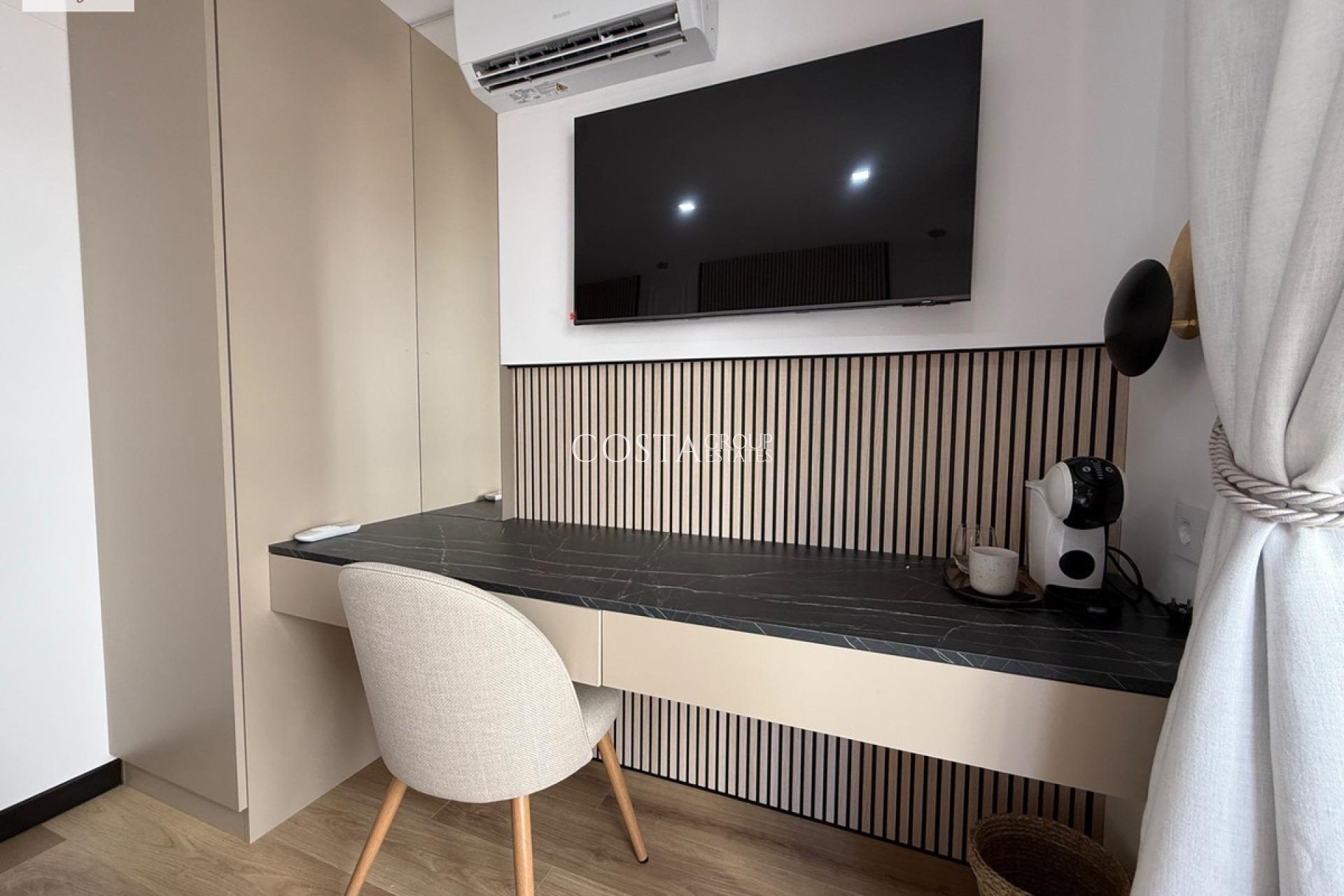 Resale - Apartments -
Alicante - Alicante Centro