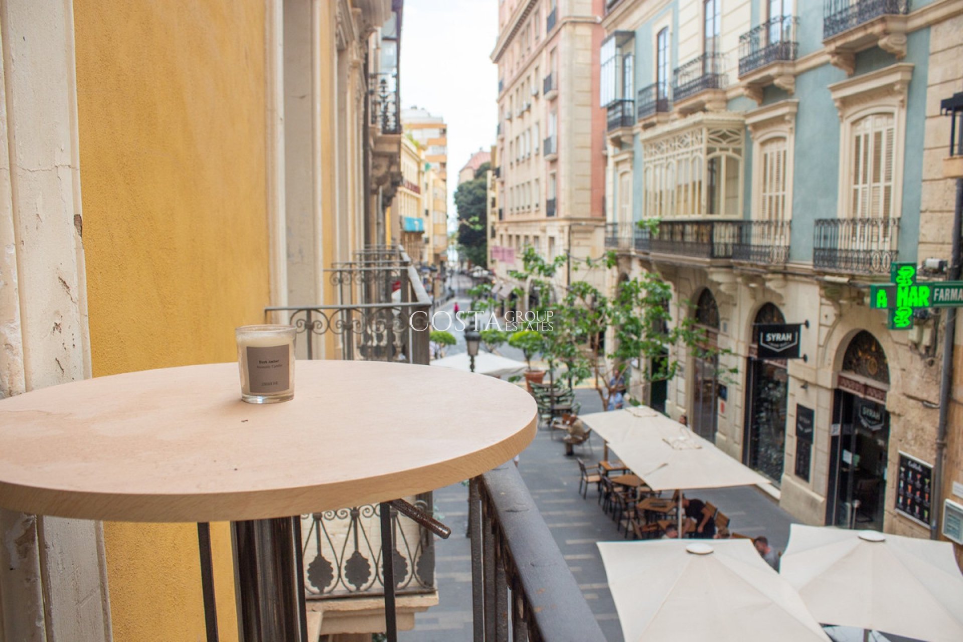 Resale - Apartments -
Alicante - Alicante Centro