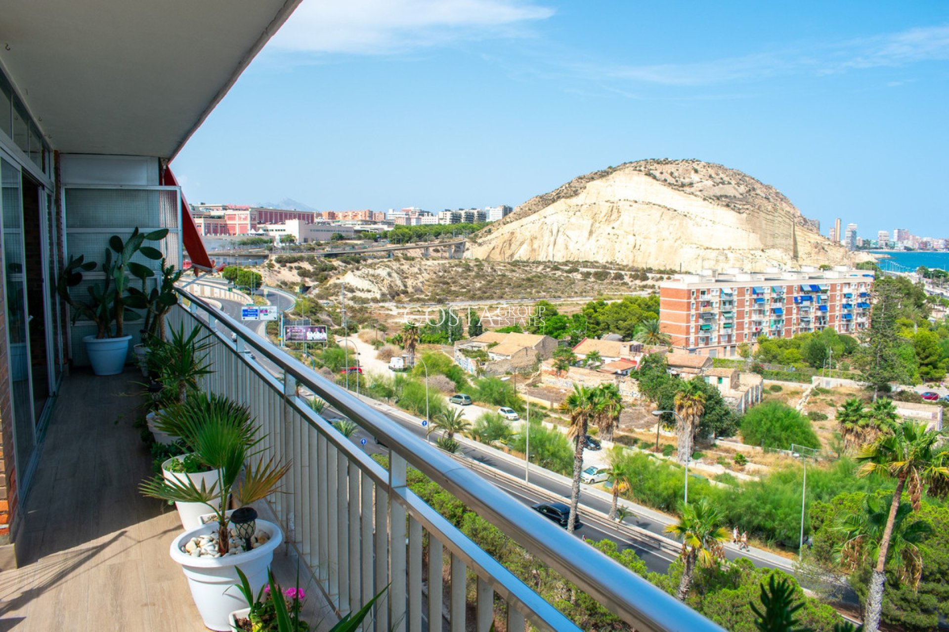 Resale - Apartments -
Alicante - Alicante Centro