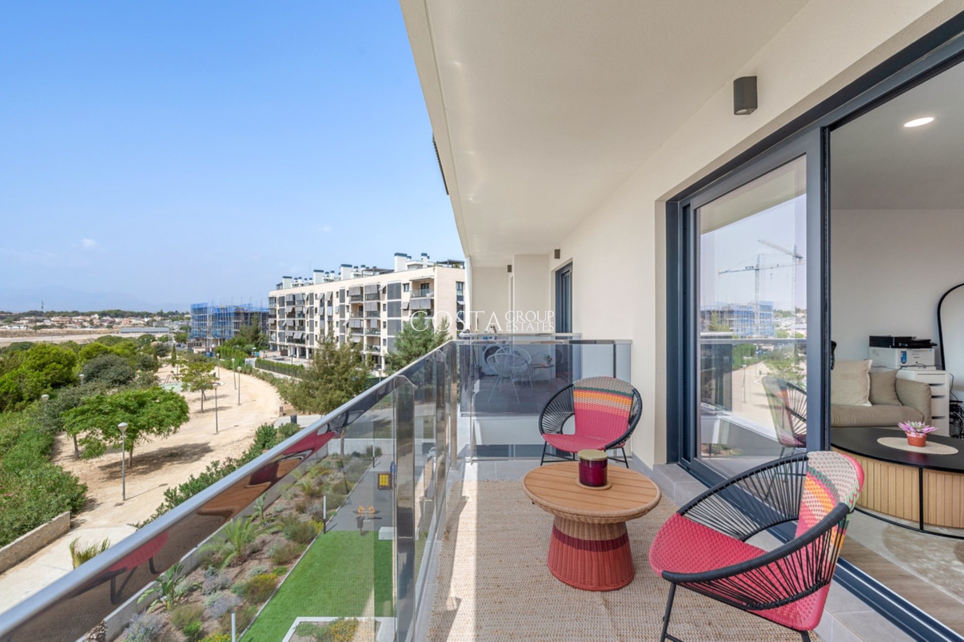 Resale - Apartments -
Alicante - Alicante Centro