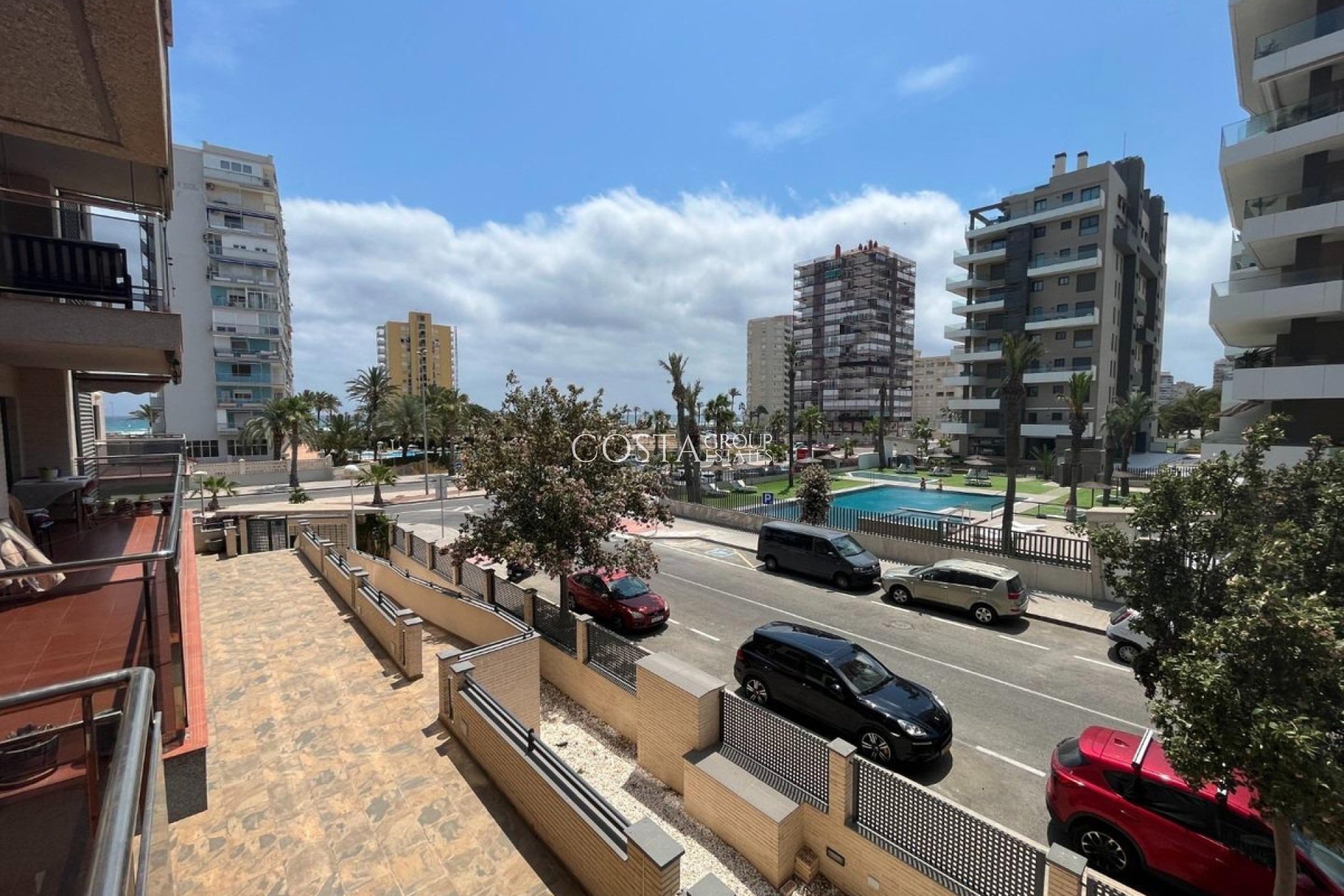 Resale - Apartments -
Alicante - Alicante Centro