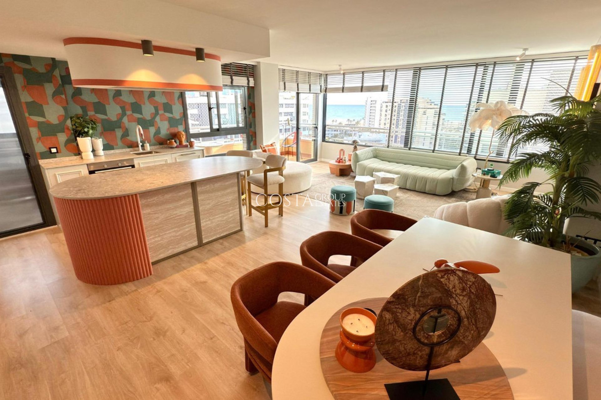 Resale - Apartments -
Alicante - Alicante Centro