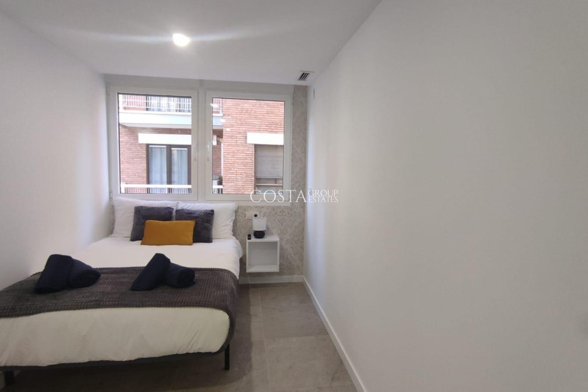 Resale - Apartments -
Alicante - Alicante Centro