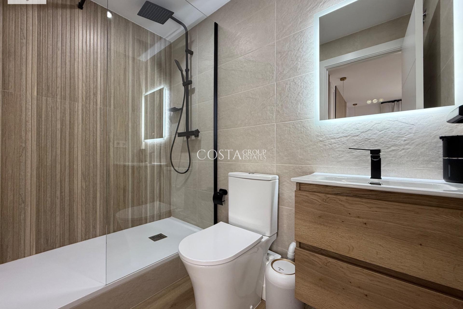 Resale - Apartments -
Alicante - Alicante Centro