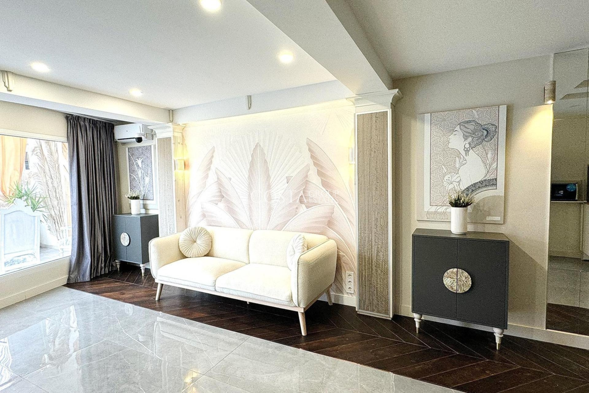 Resale - Apartments -
Alicante - Alicante Centro