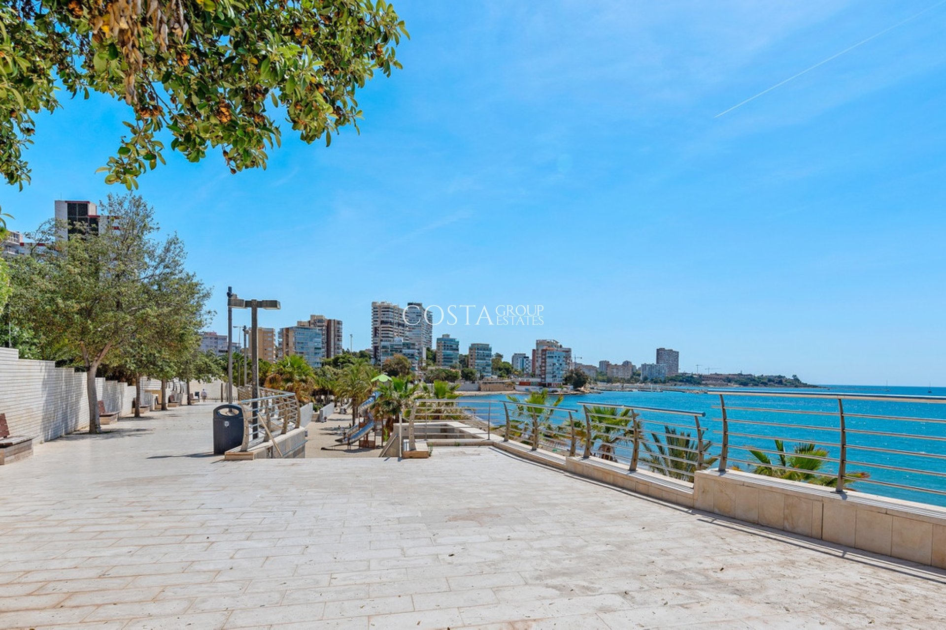 Resale - Apartments -
Alicante - Alicante Centro