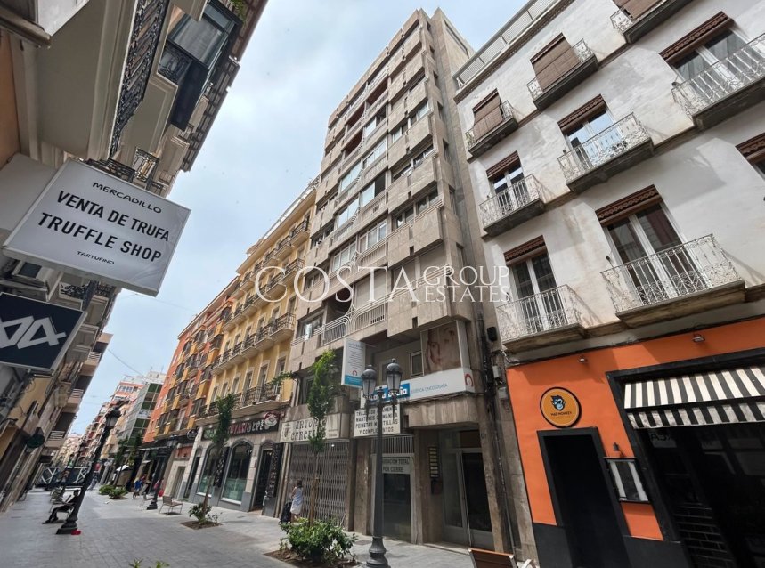 Resale - Apartments -
Alicante City - Alicante City Centro