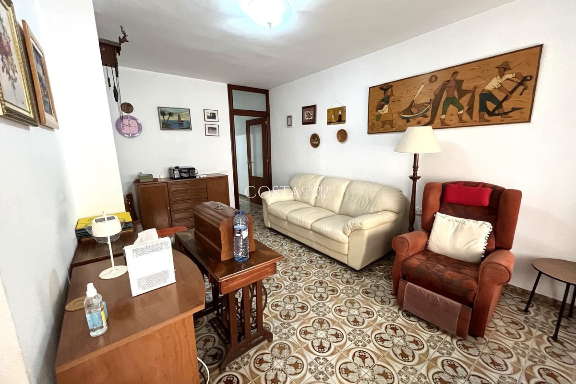 Resale - Apartments -
Alicante City - Alicante City Centro