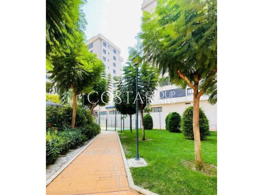 Resale - Apartments -
Alicante City - Alicante City Centro