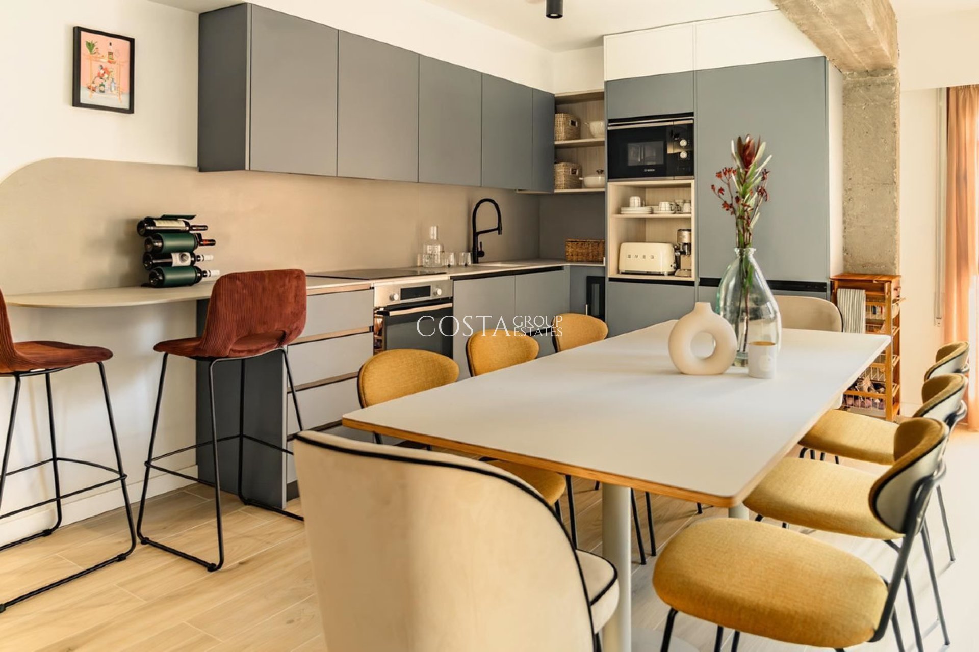 Resale - Apartments -
Alicante City - Alicante City Centro