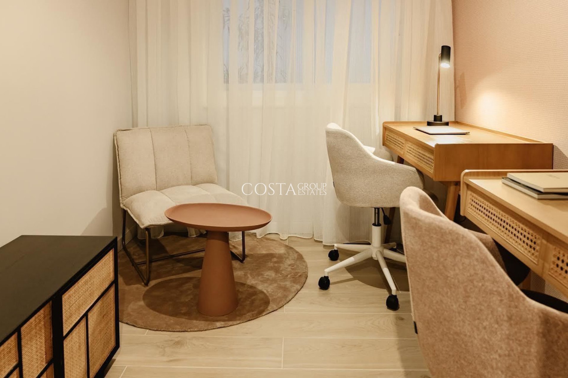 Resale - Apartments -
Alicante City - Alicante City Centro