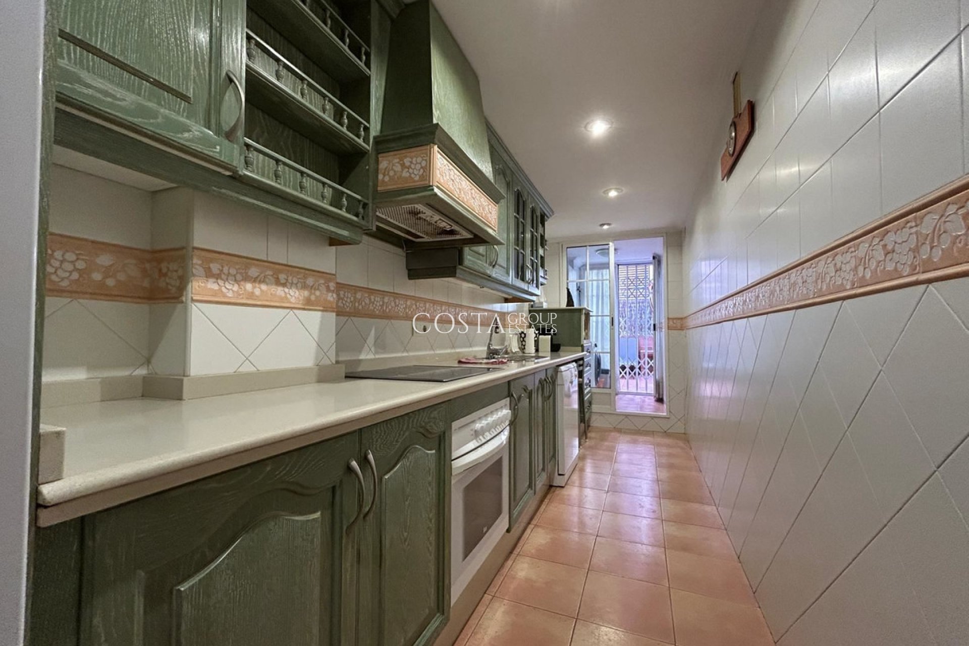 Resale - Apartments -
Alicante City - Alicante City Centro