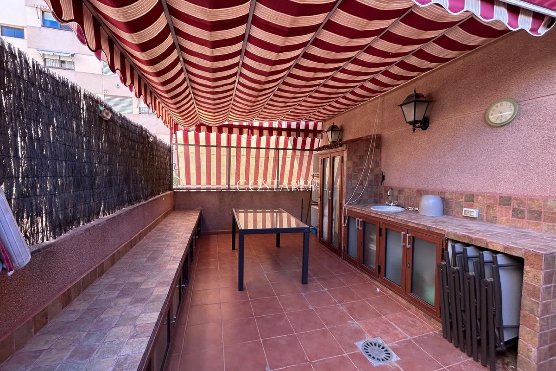 Resale - Apartments -
Alicante City - Alicante City Centro