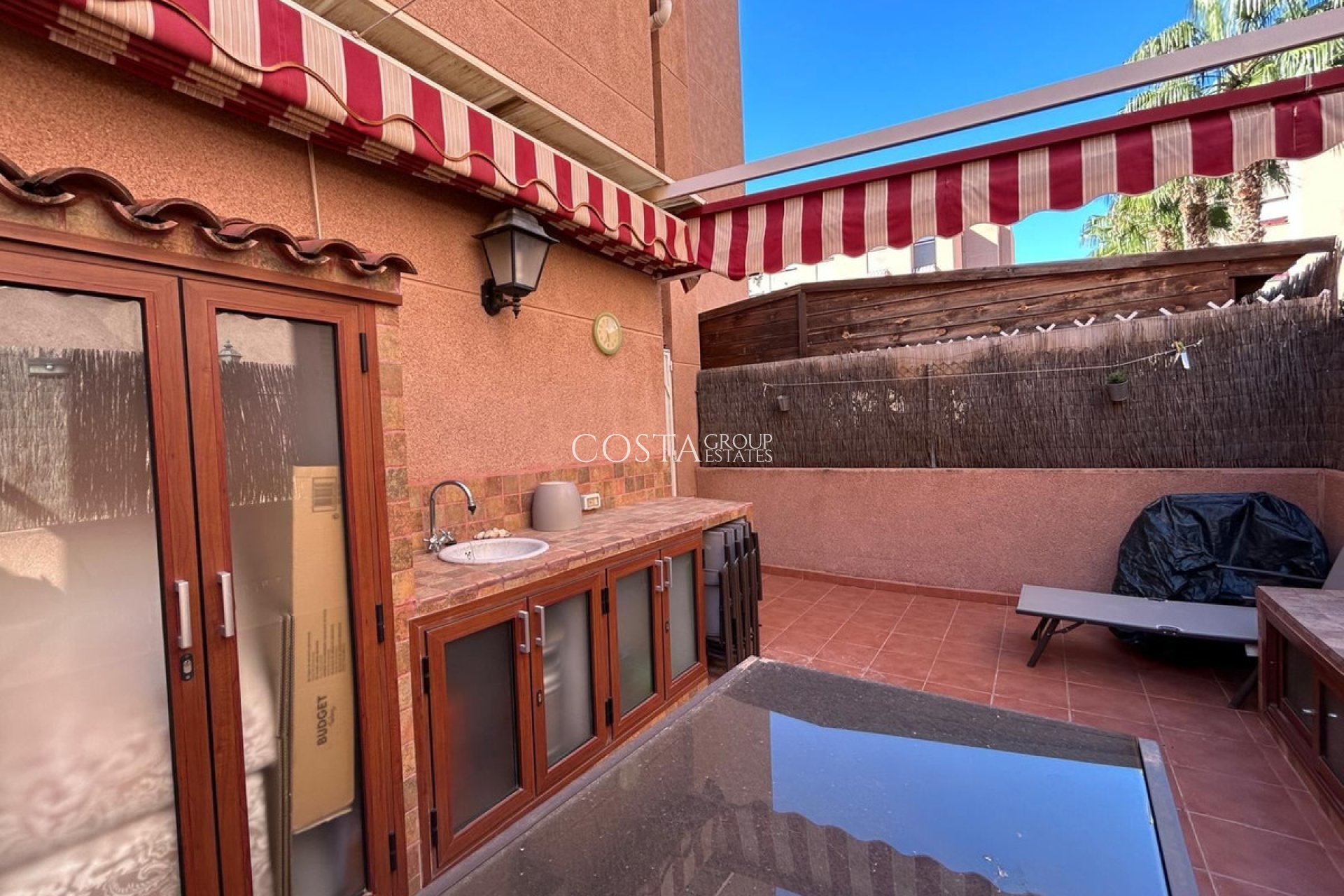 Resale - Apartments -
Alicante City - Alicante City Centro