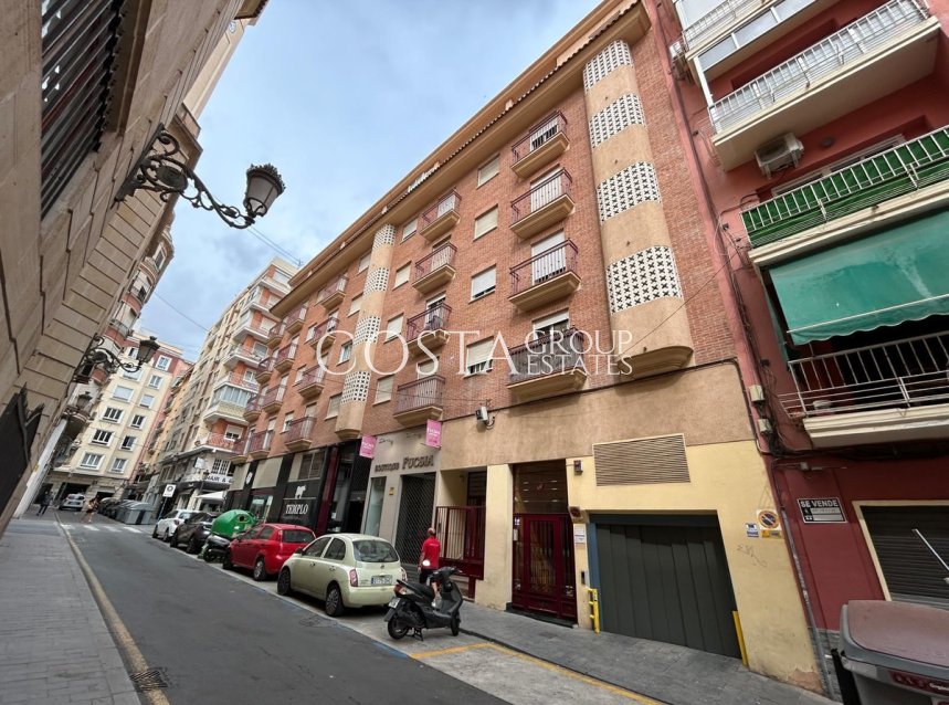 Resale - Apartments -
Alicante City - Alicante City Centro
