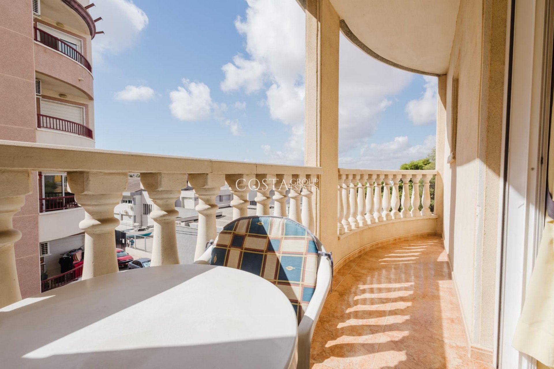 Resale - Apartments -
Alicante City - Parque de las Naciones