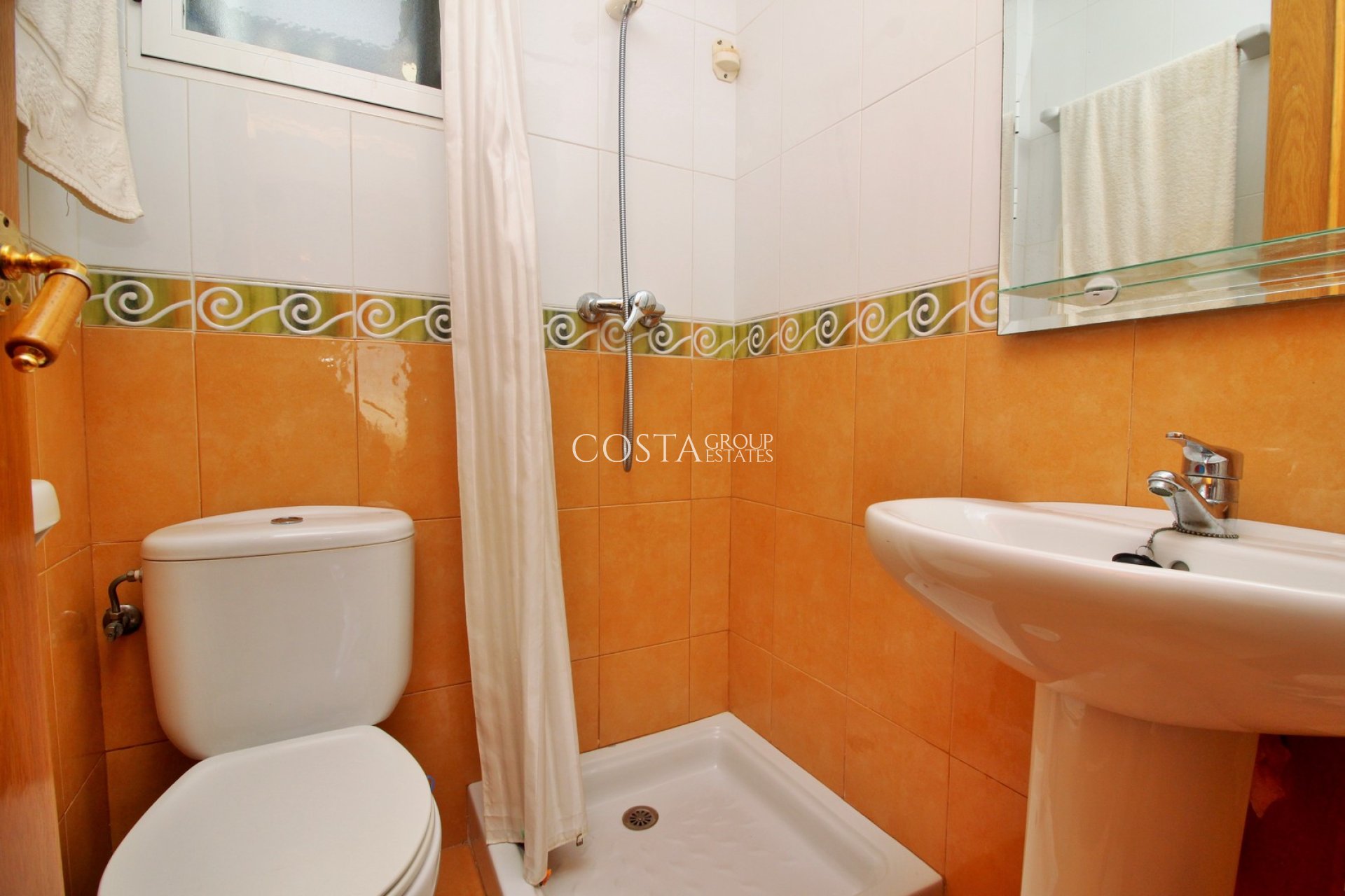 Resale - Apartments -
Cabo Roig