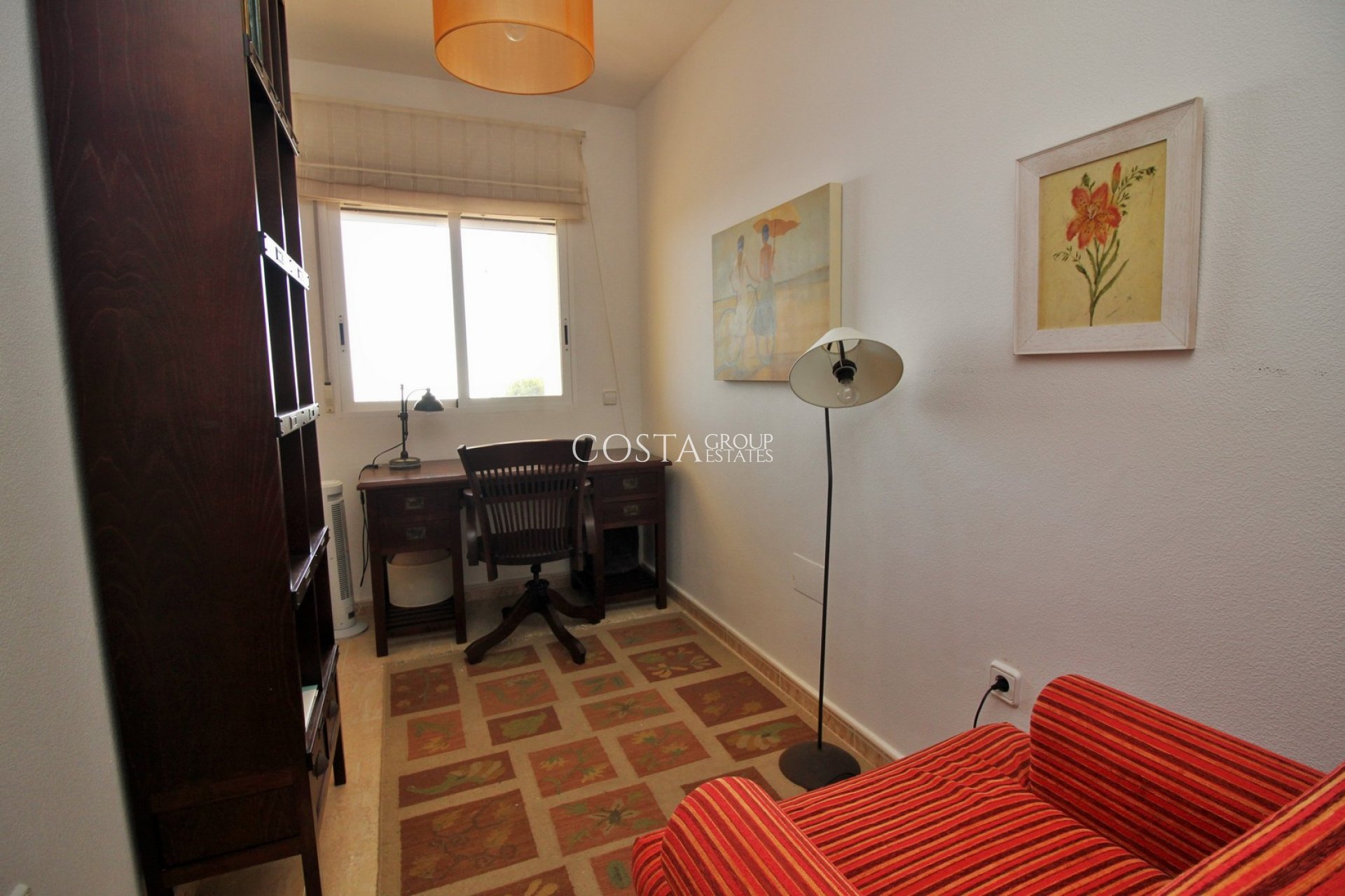 Resale - Apartments -
Cabo Roig