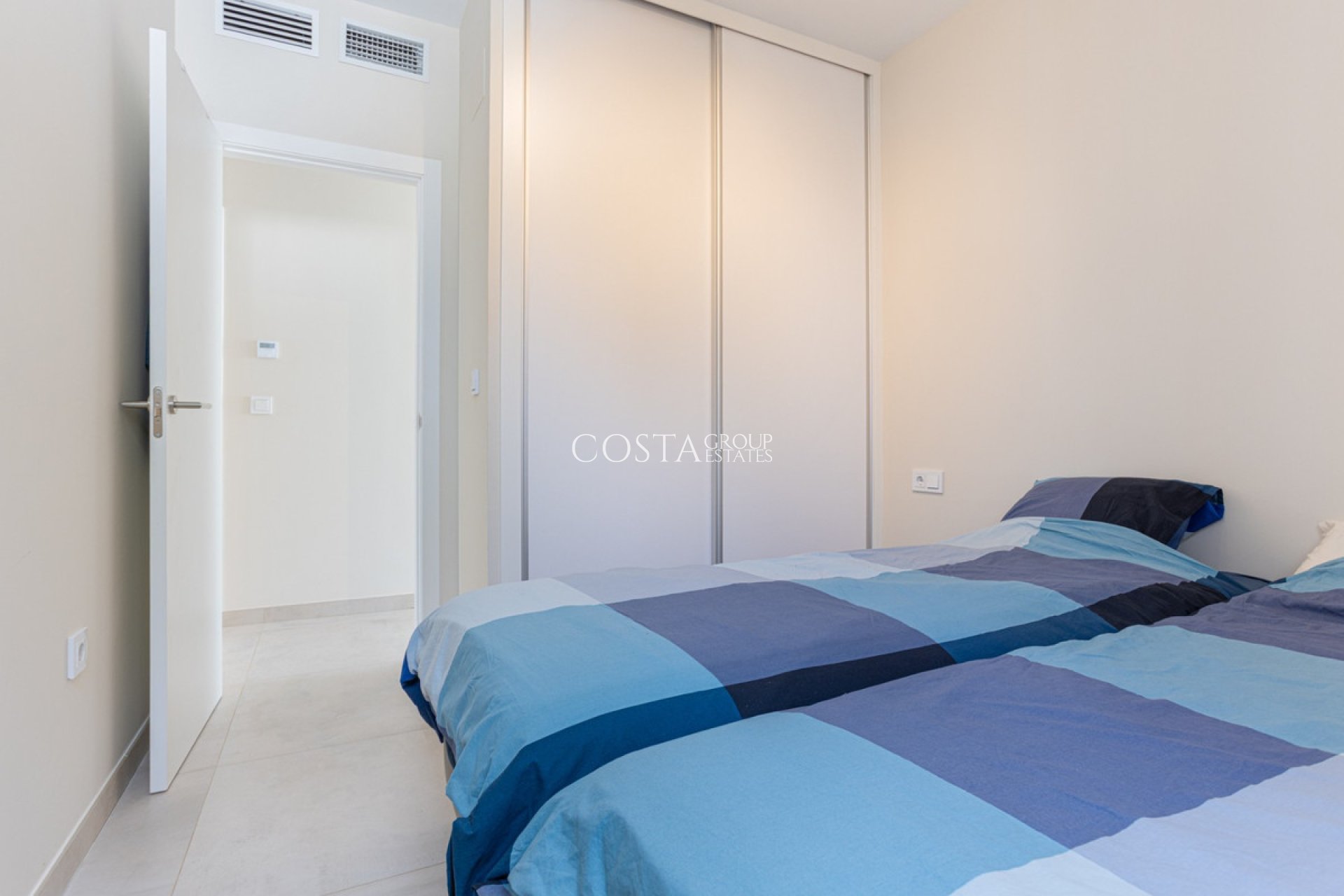 Resale - Apartments -
Cartagena - Mar De Cristal