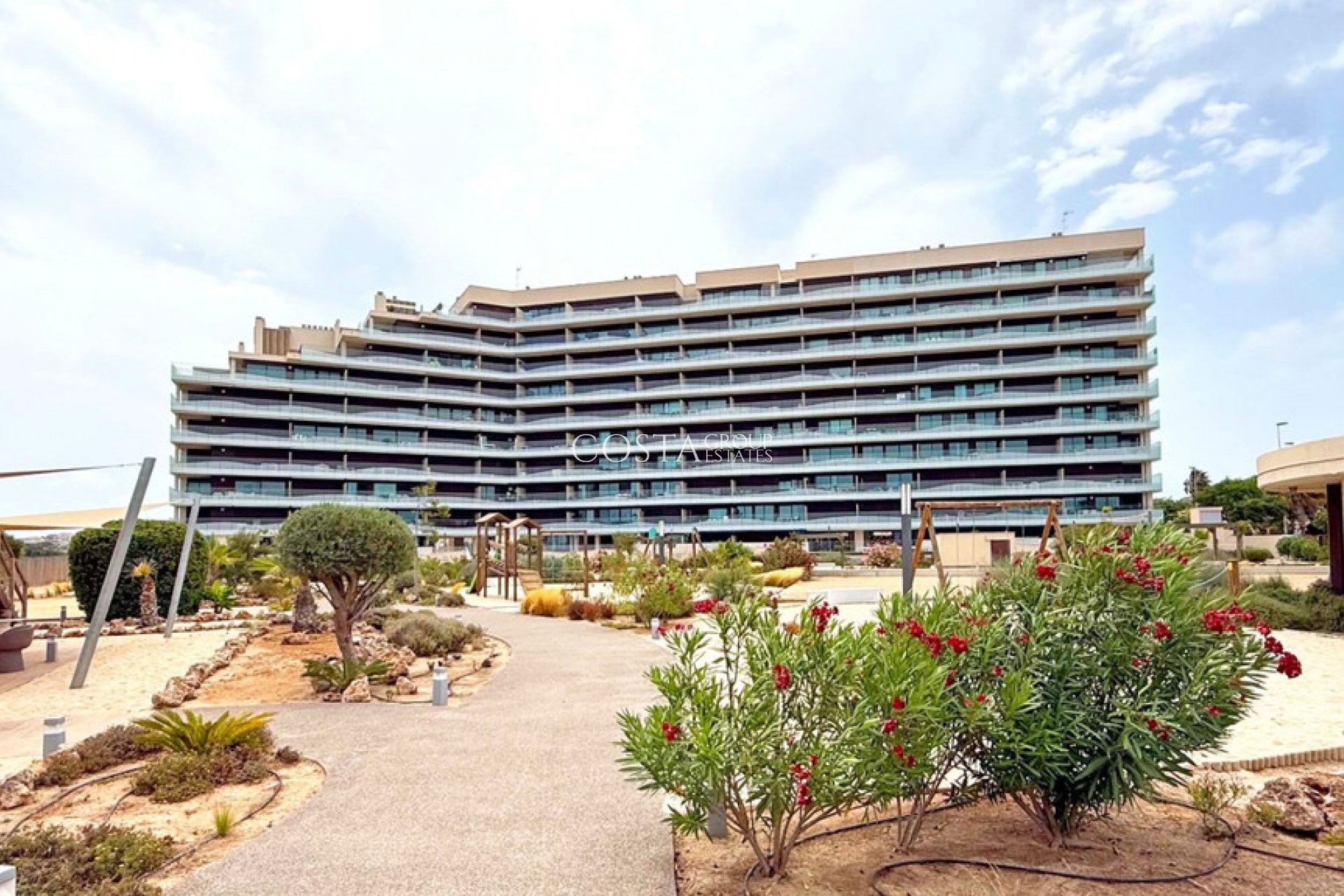 Resale - Apartments -
Cartagena - Playa Honda