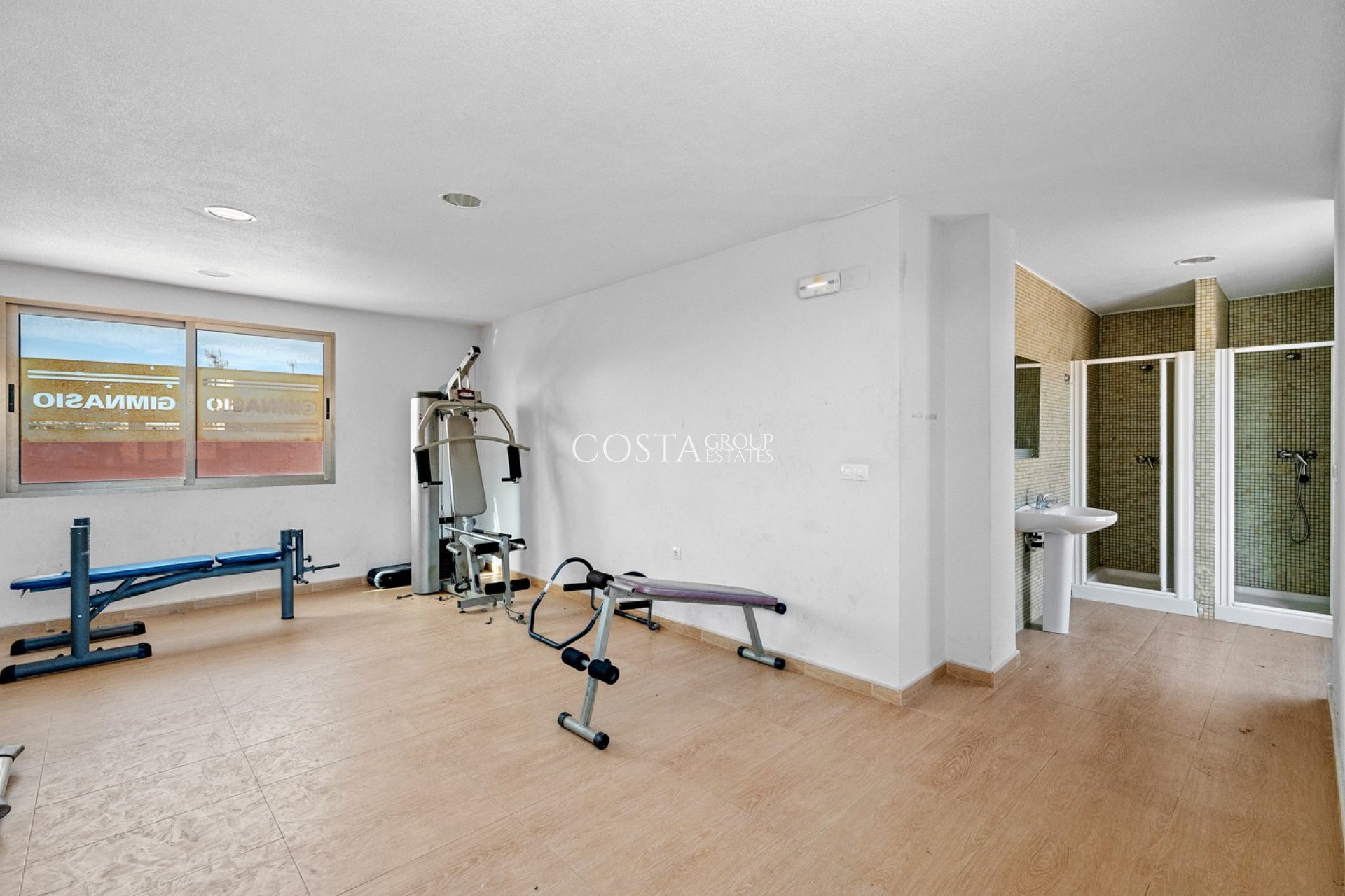 Resale - Apartments -
Formentera del Segura