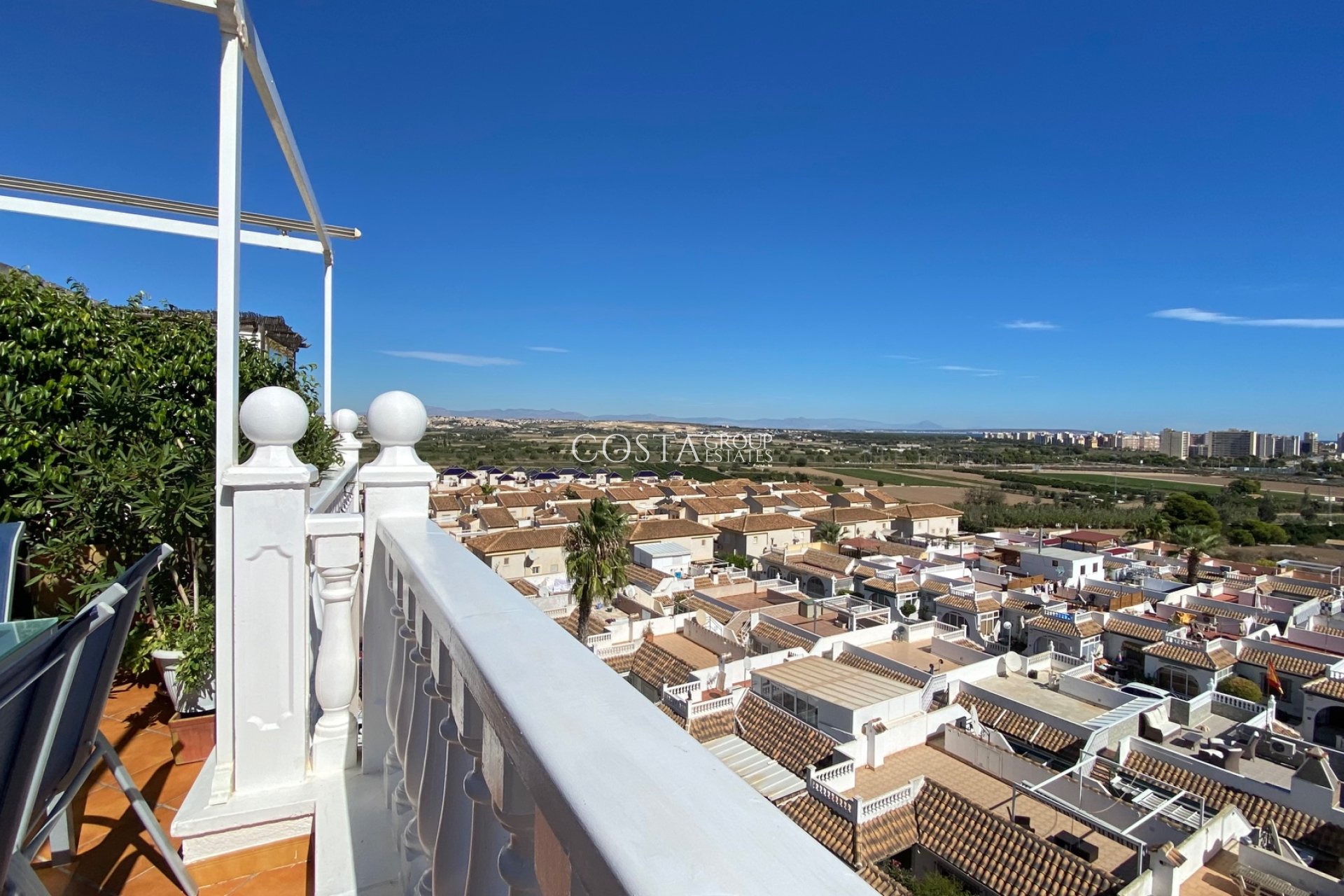 Resale - Apartments -
Guardamar del Segura - El Edén