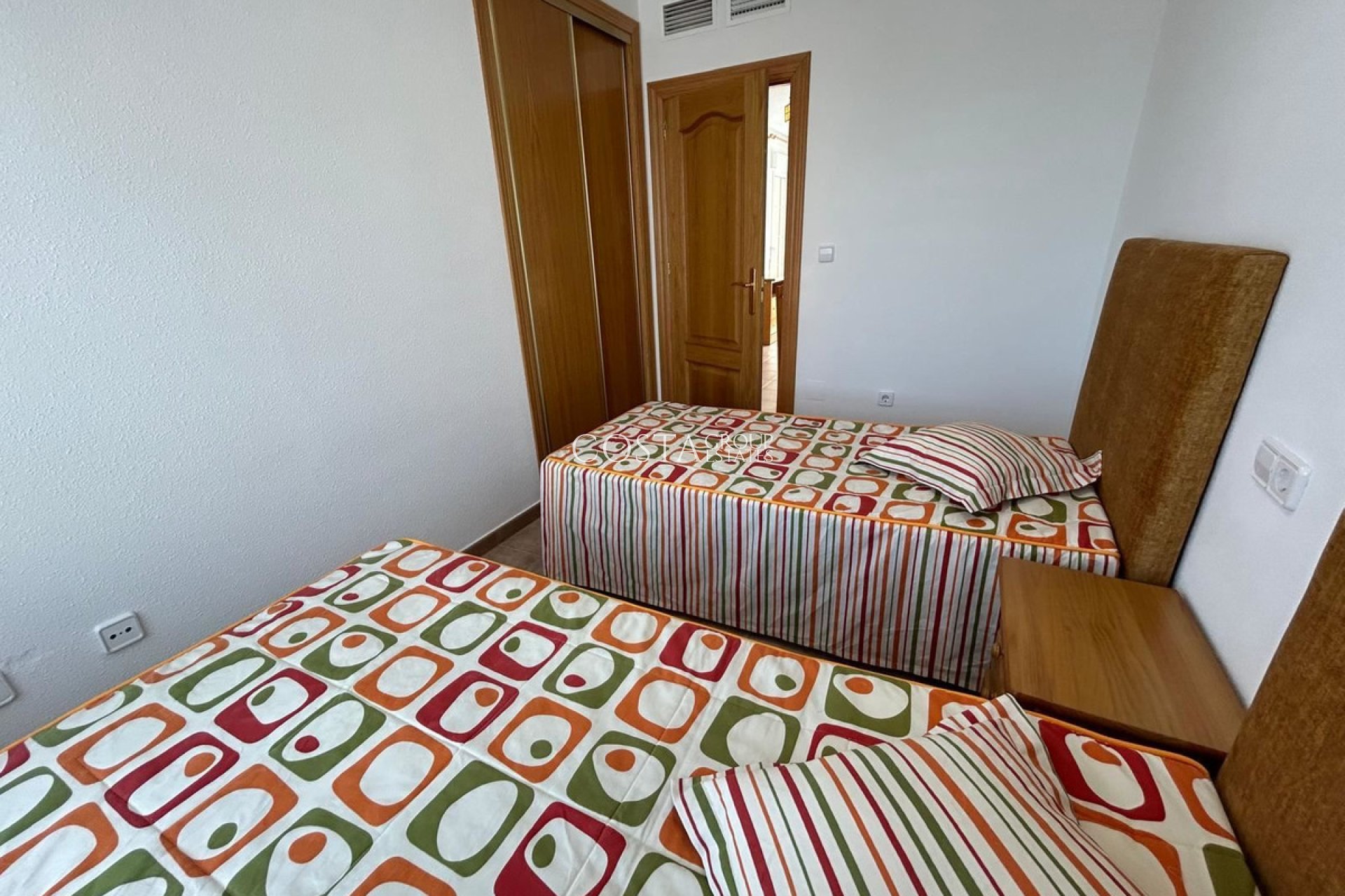 Resale - Apartments -
Guardamar del Segura - El Moncayo