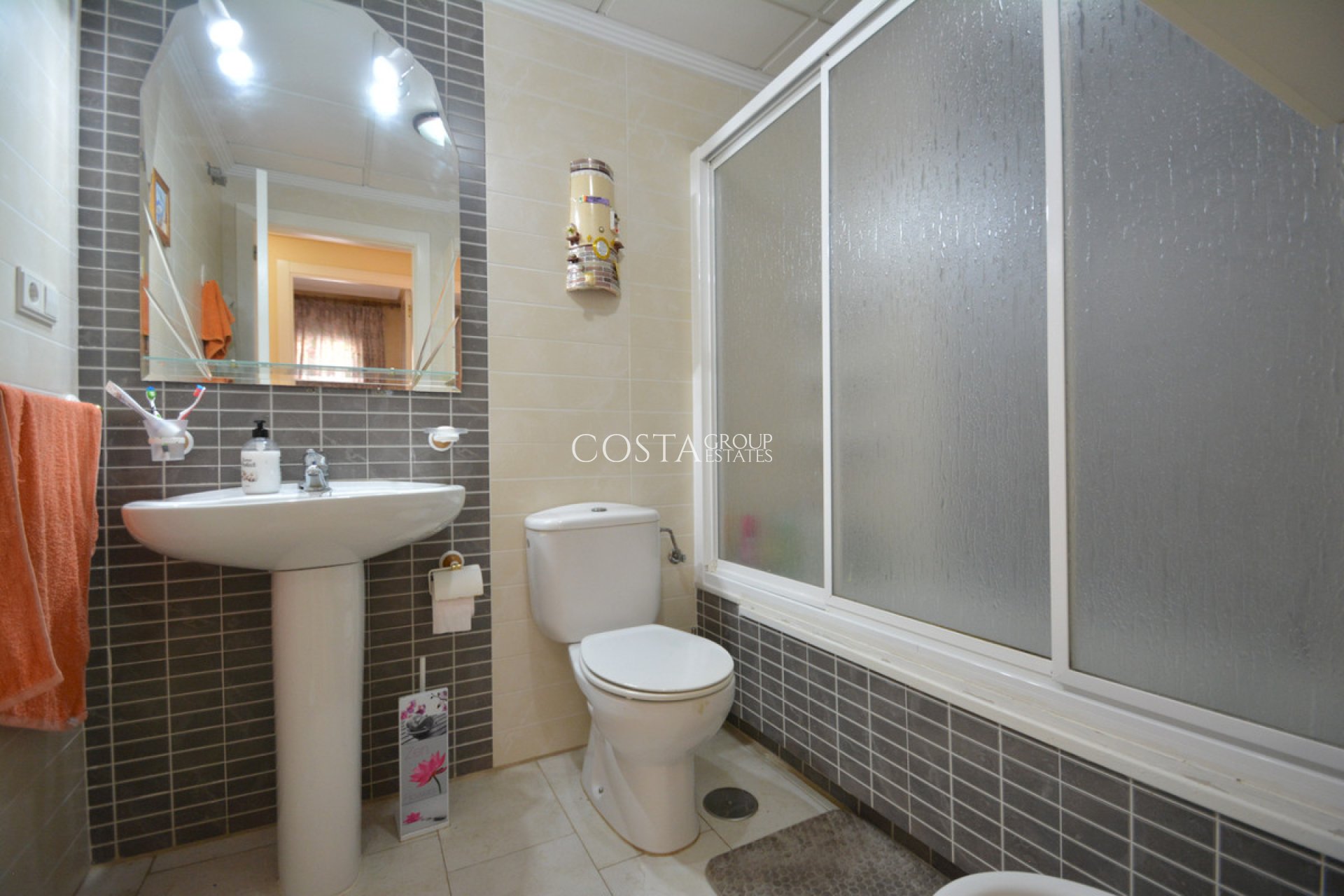 Resale - Apartments -
Guardamar del Segura - Guardamar del Segura Centro