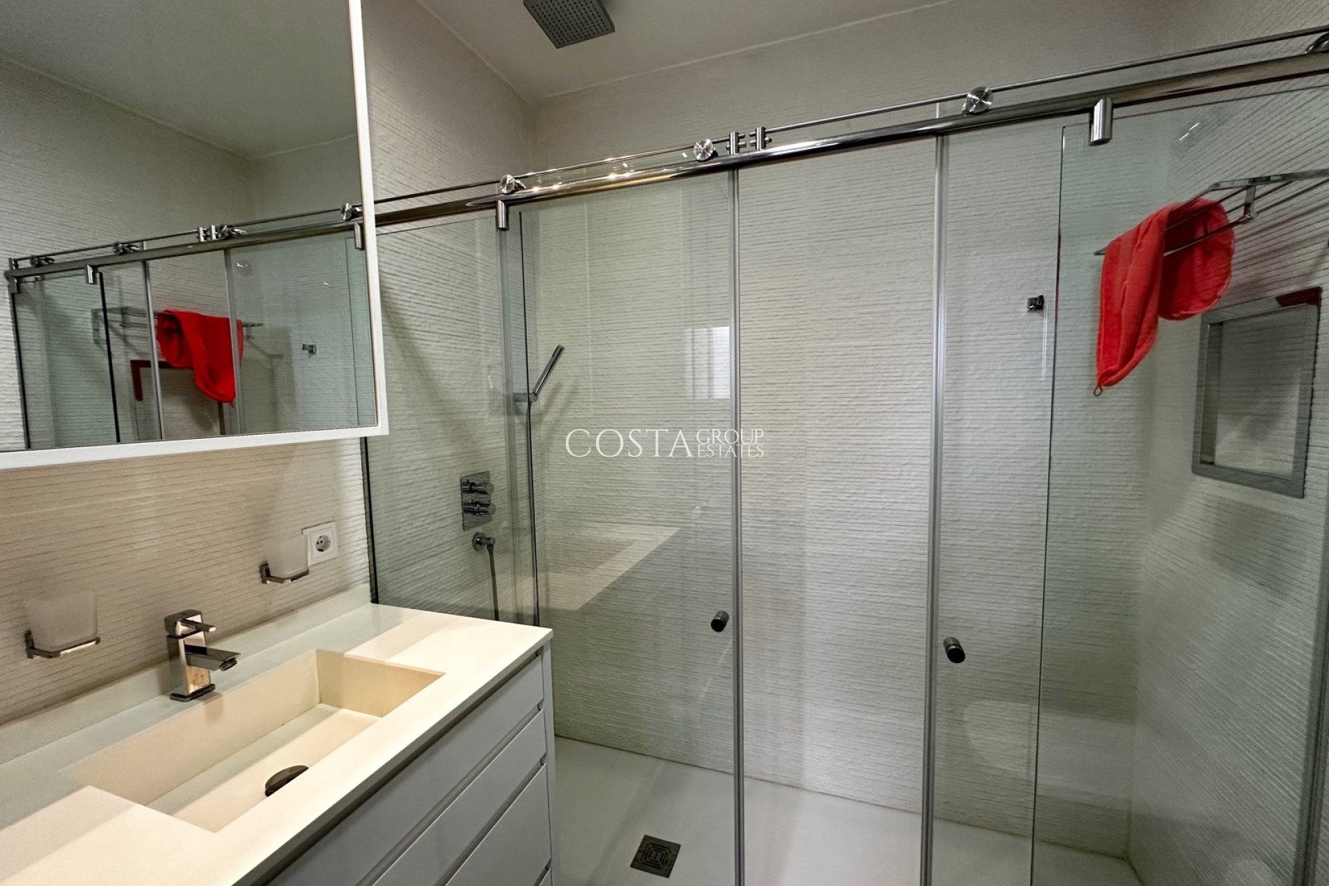 Resale - Apartments -
Guardamar del Segura