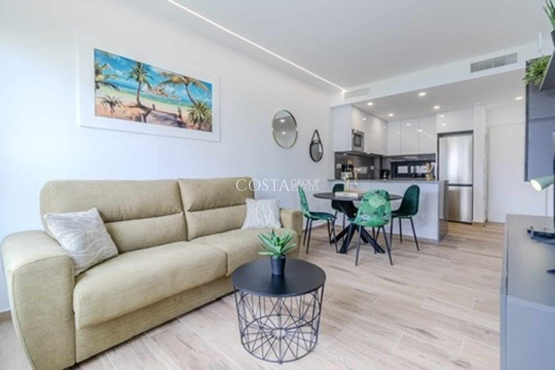 Resale - Apartments -
 - Las Filipinas