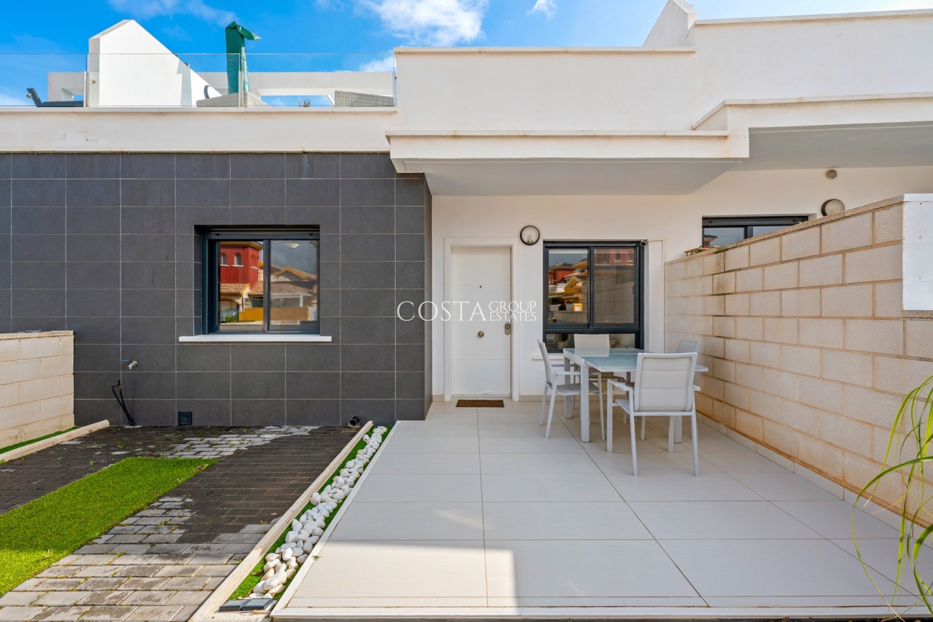 Resale - Apartments -
 - Lomas de Cabo Roig