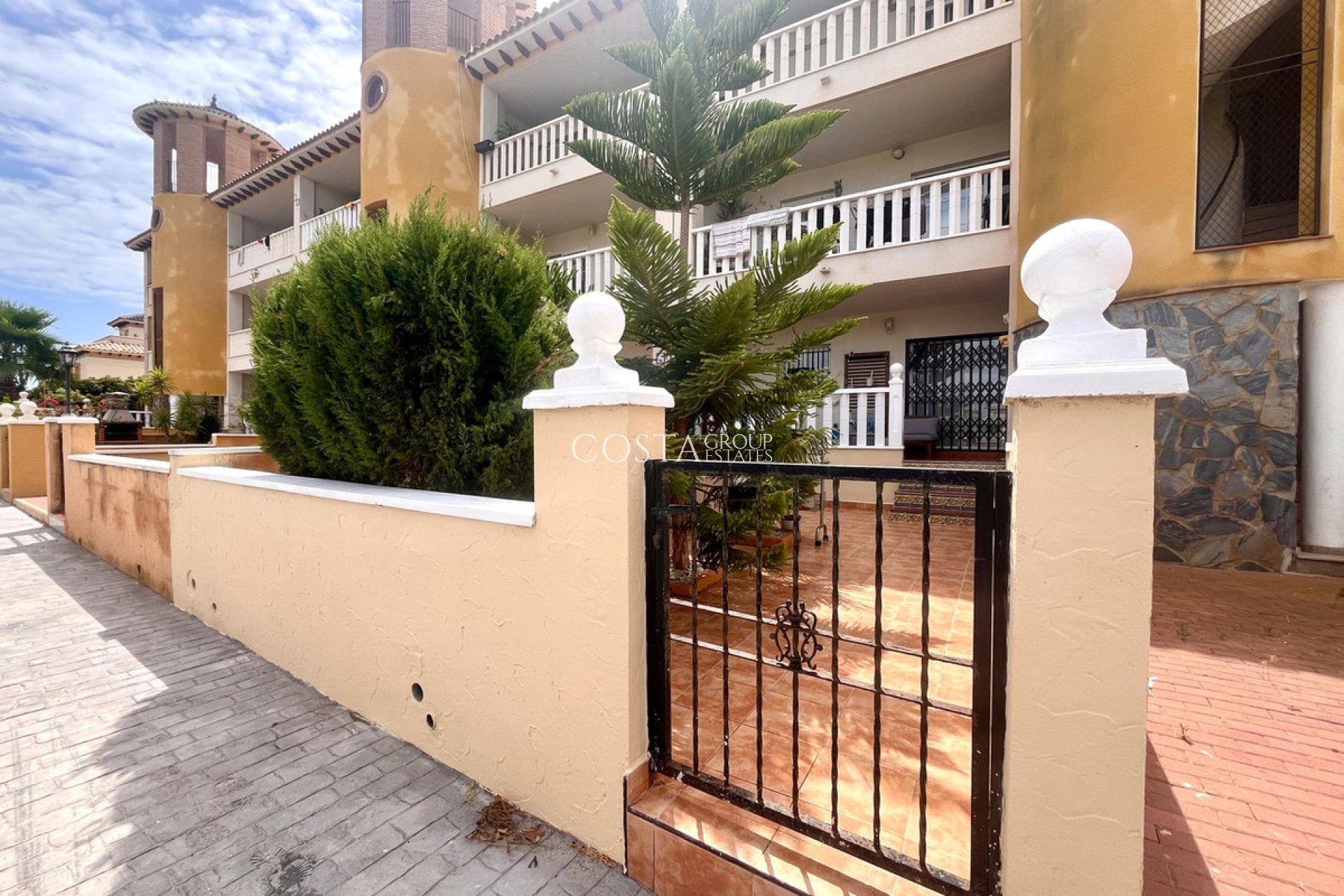 Resale - Apartments -
Orihuela - Cabo Roig