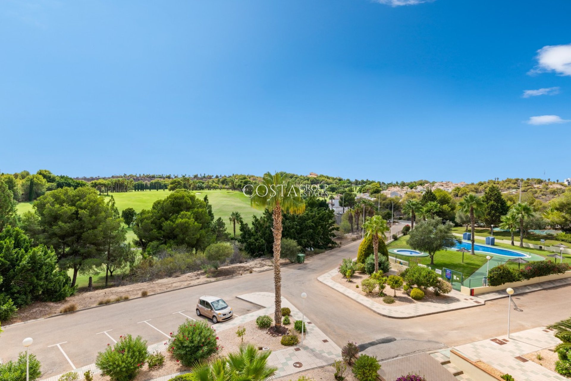 Resale - Apartments -
Orihuela - Campoamor
