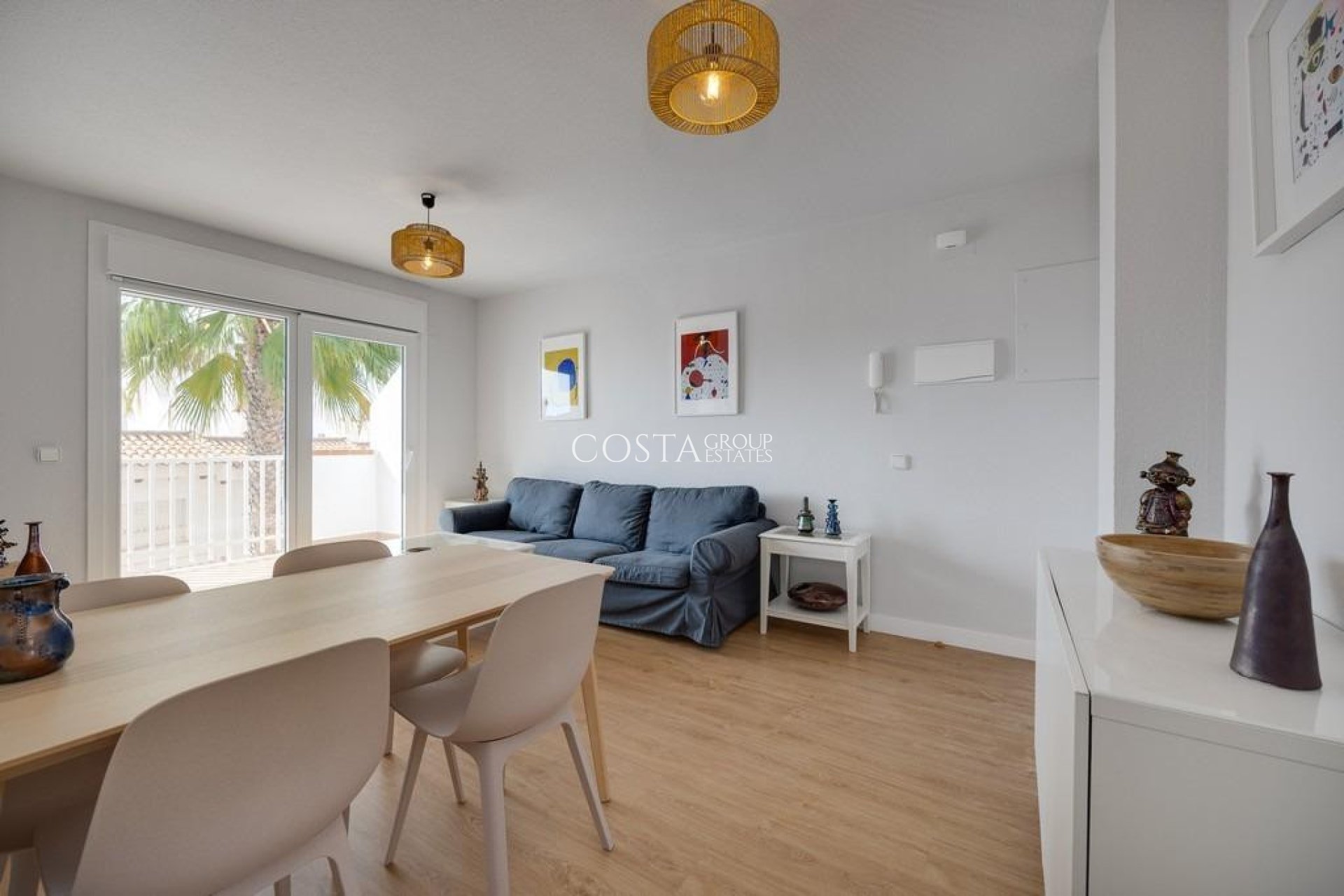 Resale - Apartments -
Orihuela - Campoamor