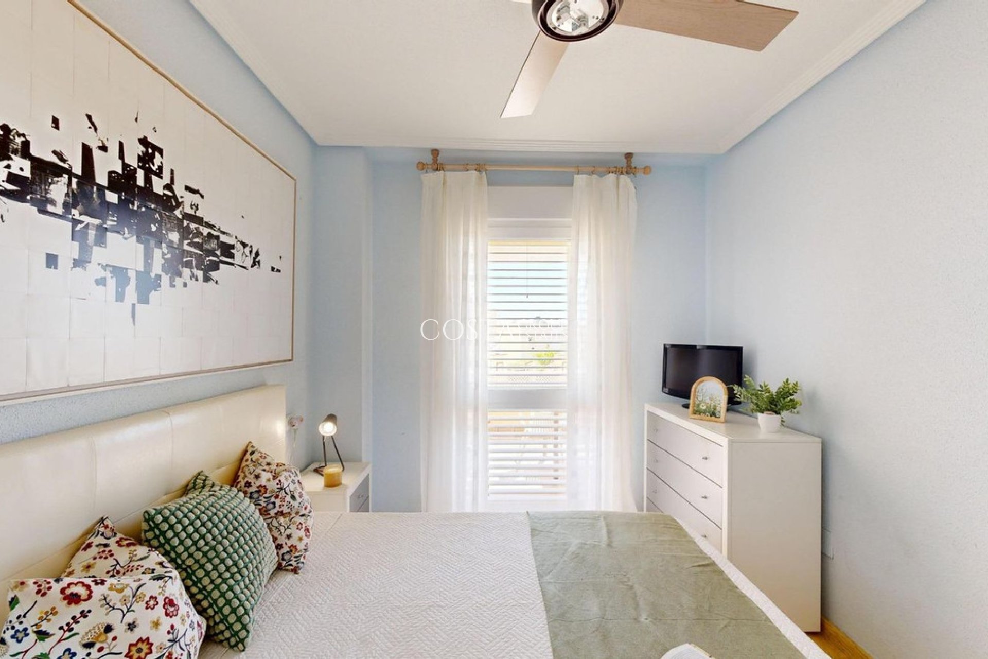 Resale - Apartments -
Orihuela - Campoamor