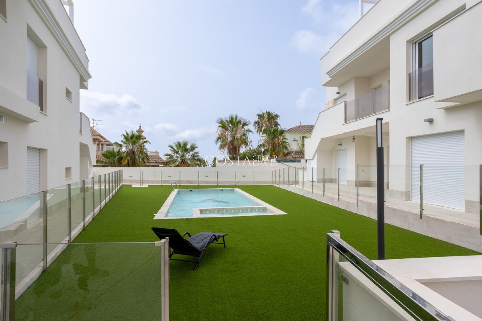 Resale - Apartments -
Orihuela Costa - Blue Lagoon