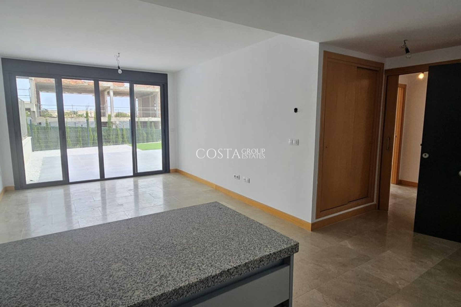 Resale - Apartments -
Orihuela Costa - Campoamor R-5