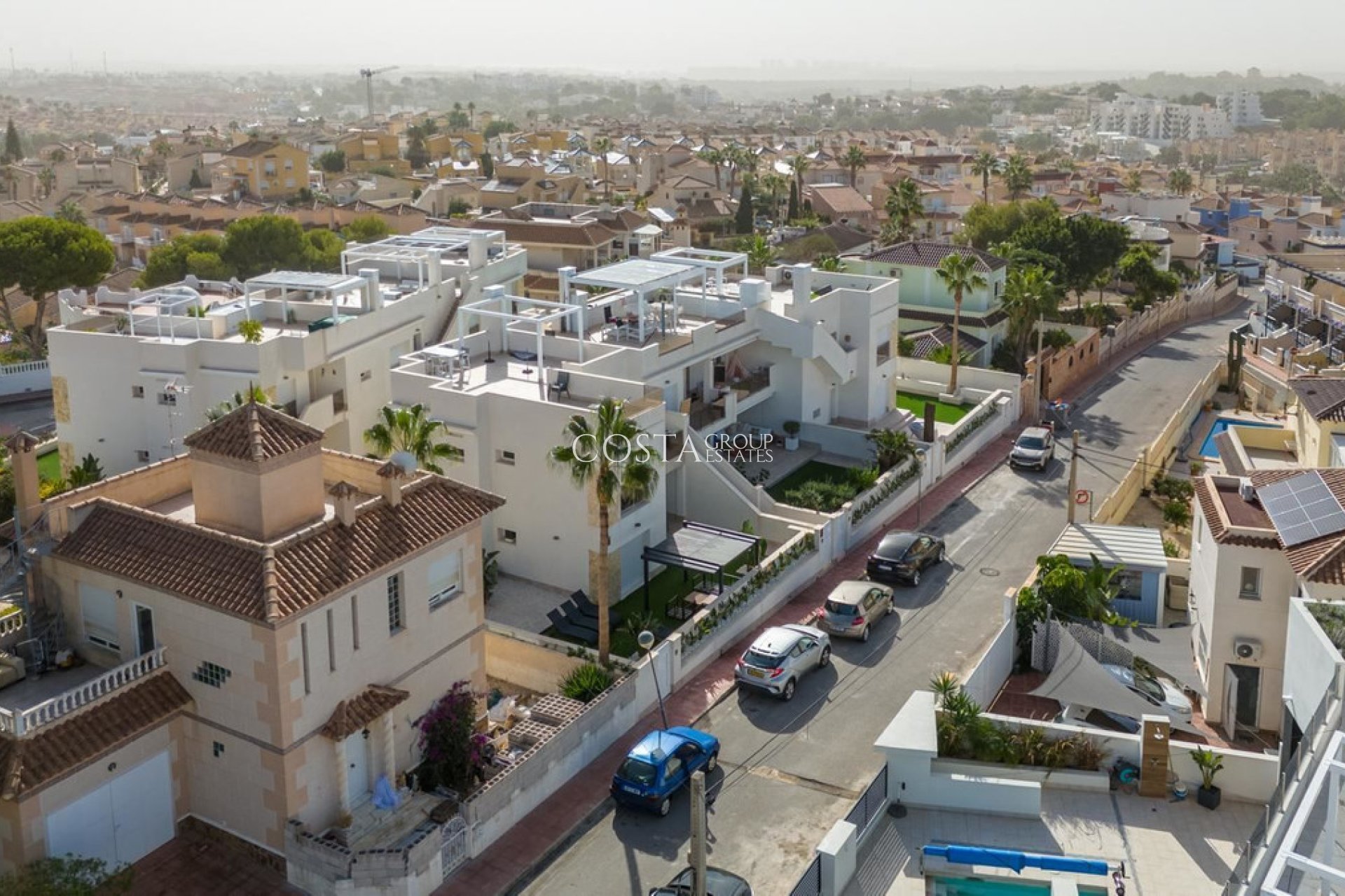 Resale - Apartments -
Orihuela Costa - La Florida
