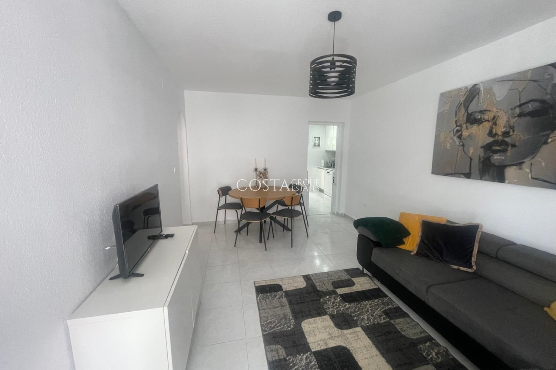 Resale - Apartments -
Orihuela Costa - La Florida