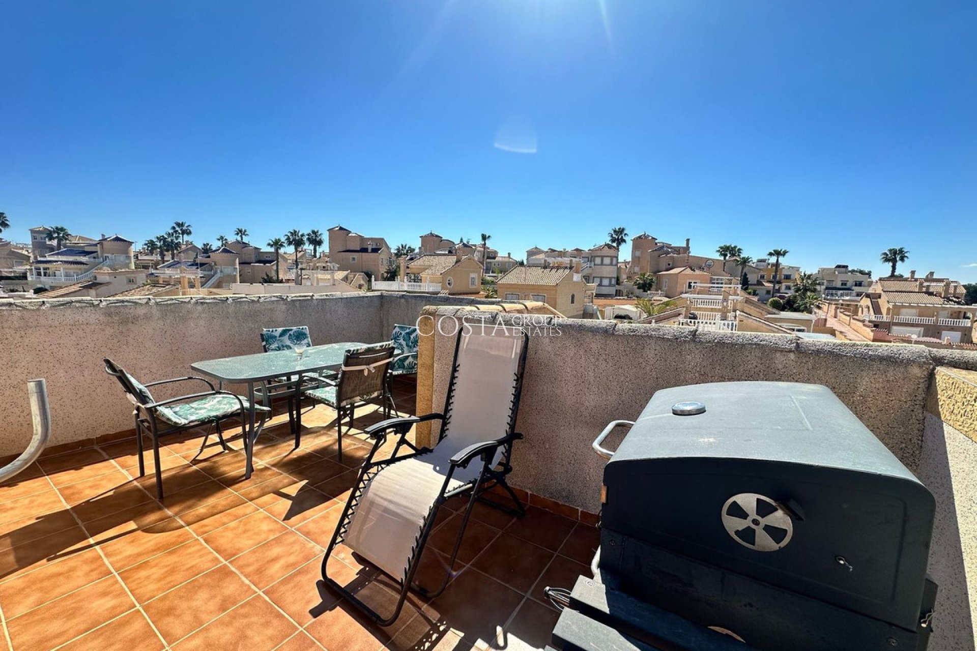 Resale - Apartments -
Orihuela Costa - La Florida