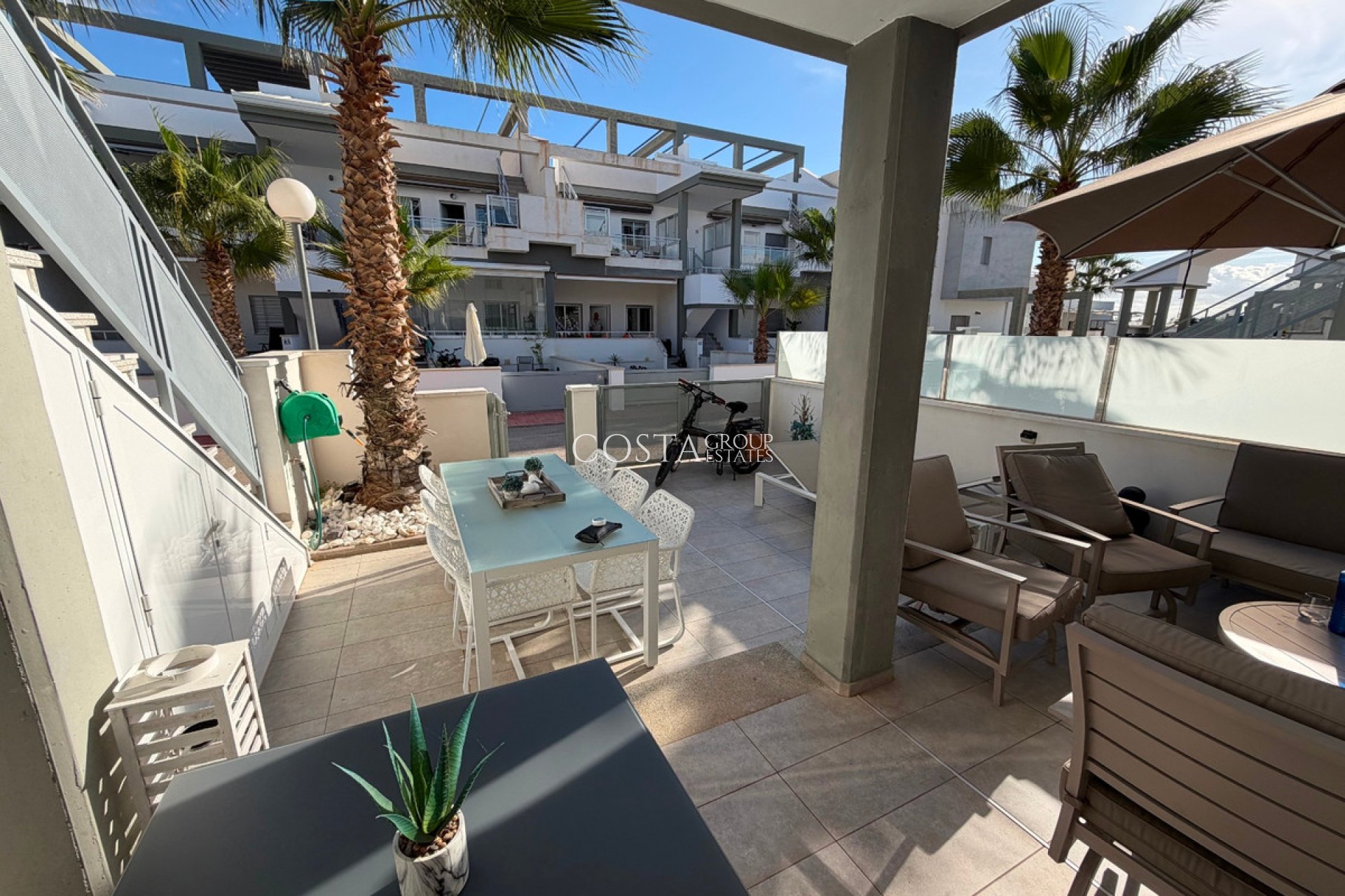Resale - Apartments -
Orihuela Costa - La Florida