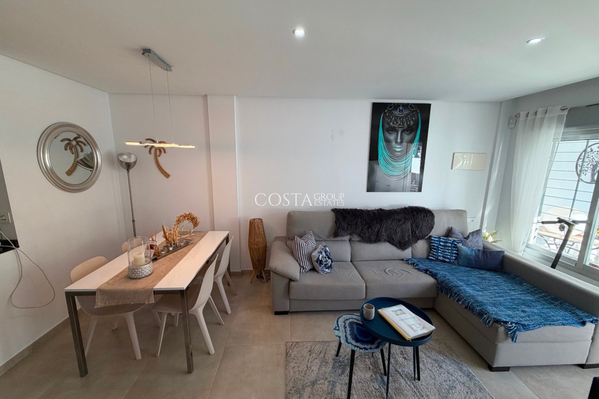 Resale - Apartments -
Orihuela Costa - La Florida